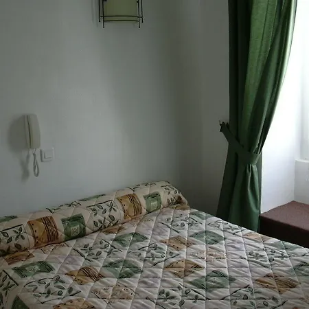 La Fontaine * Lourdes