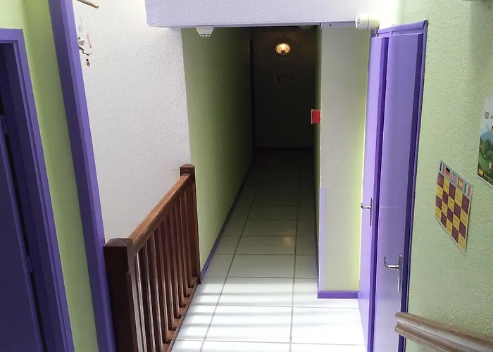 Hotell La Fontaine *